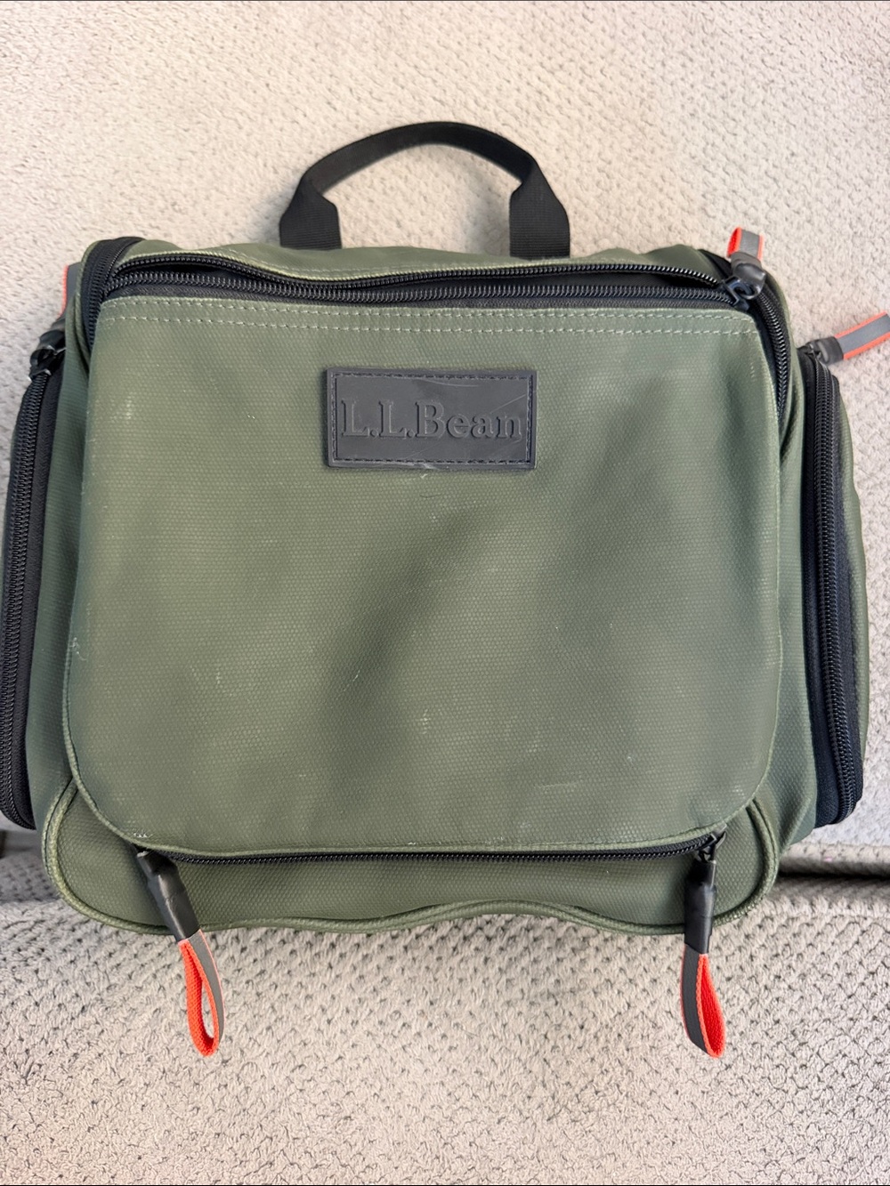 L.L. Bean Olive Green Men's Travel Toiletry Bag